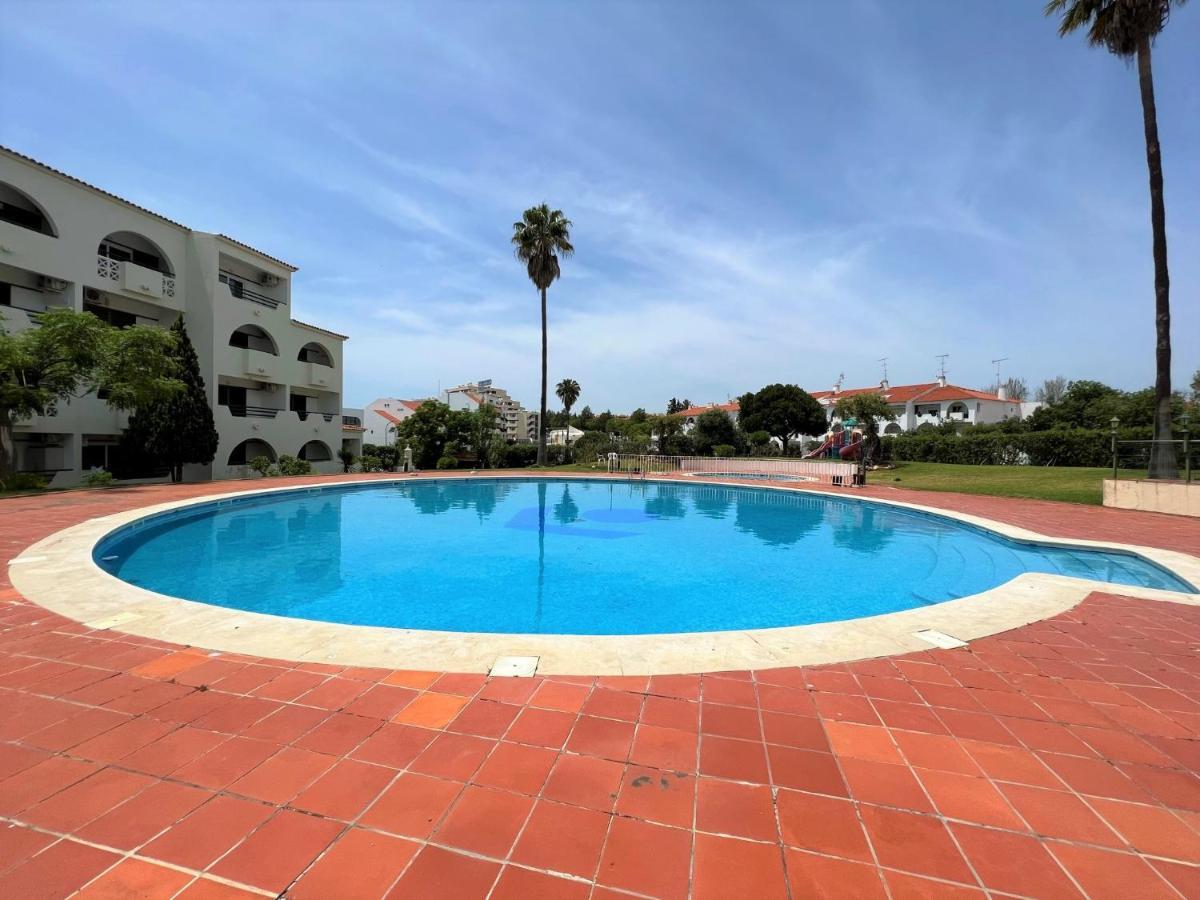 Albufeira Twins 1 With Pool By Homing Daire Dış mekan fotoğraf
