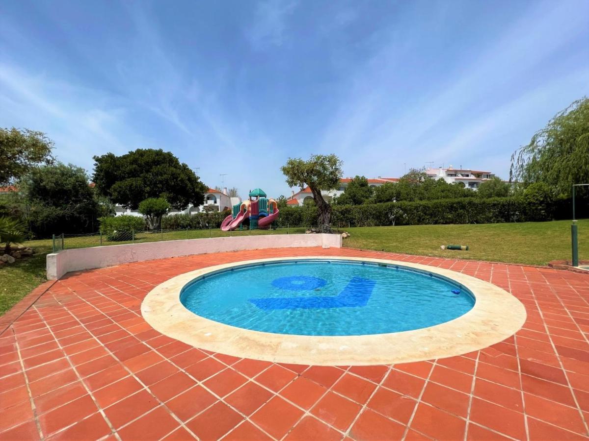 Albufeira Twins 1 With Pool By Homing Daire Dış mekan fotoğraf